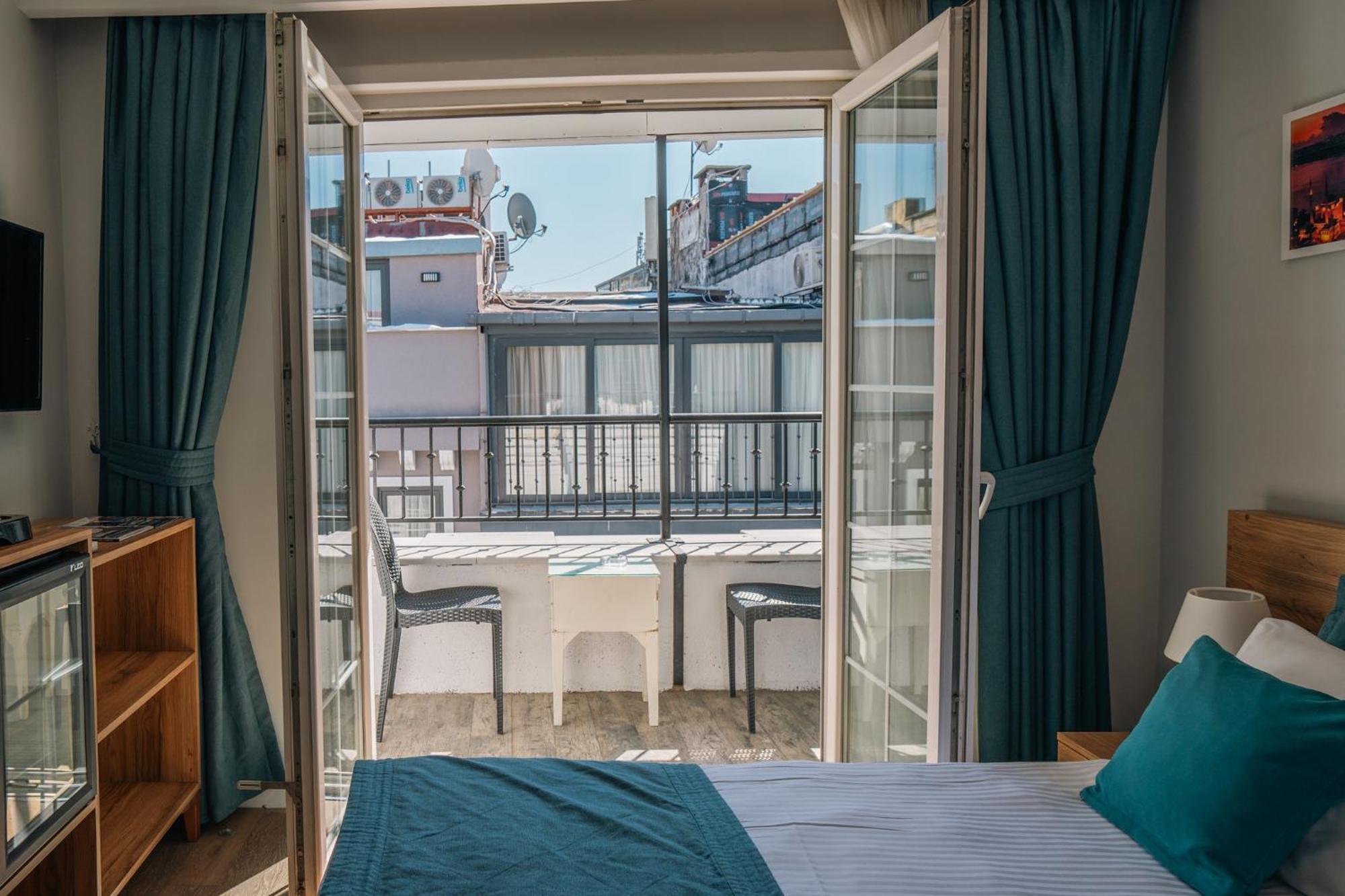 Taksim Santa Lucia Hotel Istanbul Exterior foto