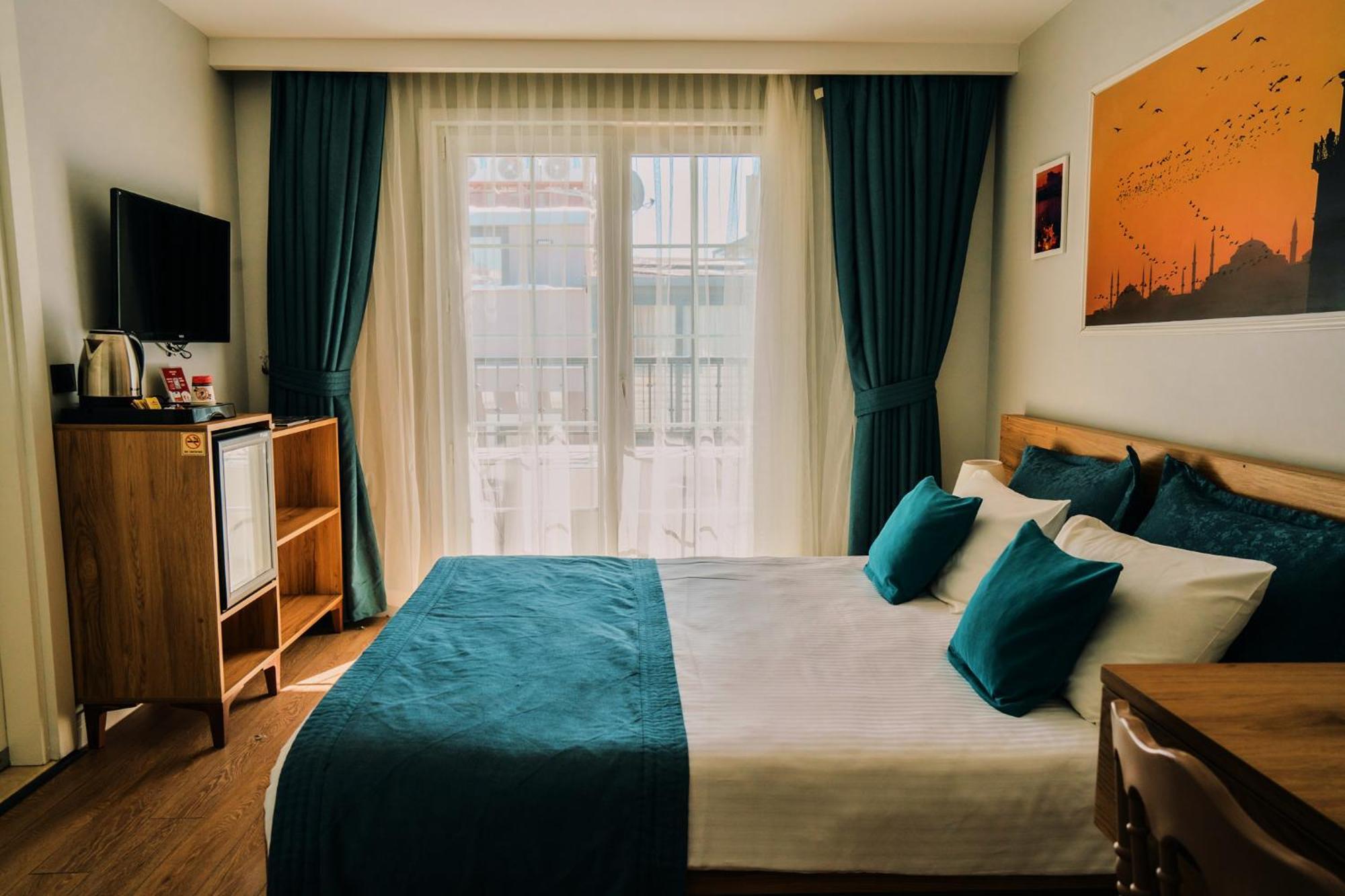 Taksim Santa Lucia Hotel Istanbul Exterior foto